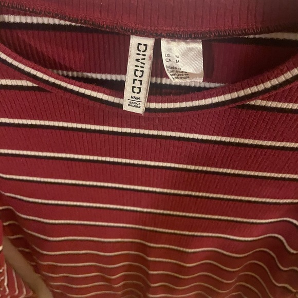 Black and burgundy stripped crop top size M - Picture 2 of 3